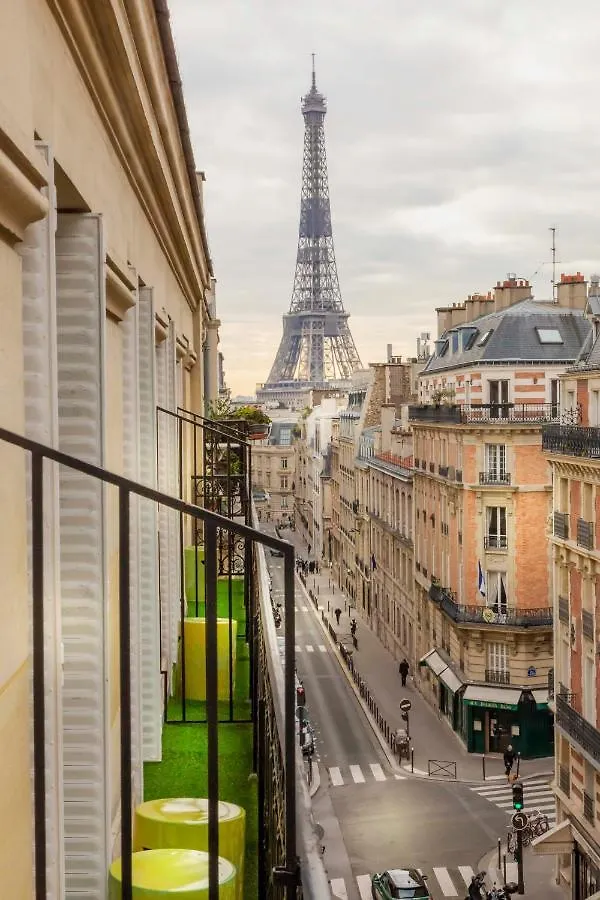 Elysees Union Paris 3*,